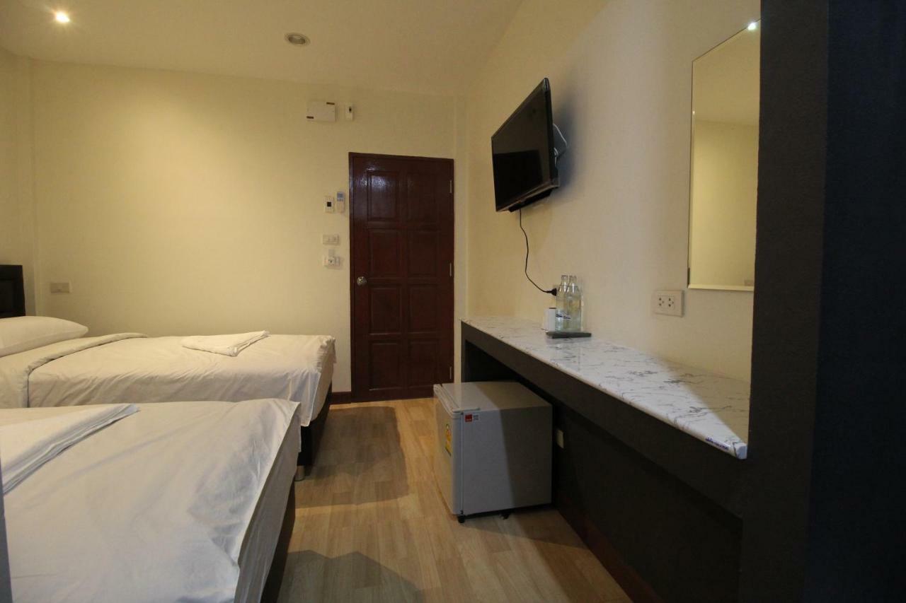 Chaiwat Guesthouse 방콕 외부 사진