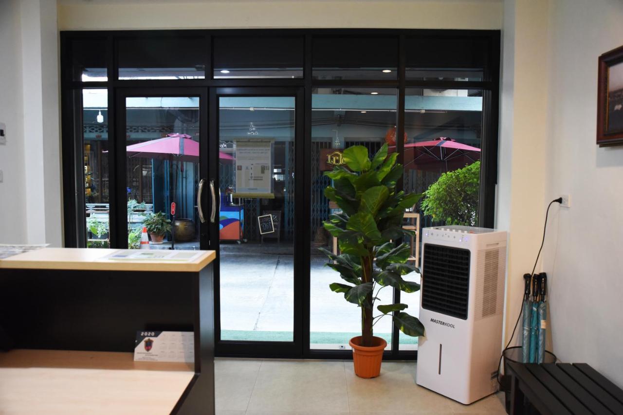 Chaiwat Guesthouse 방콕 외부 사진